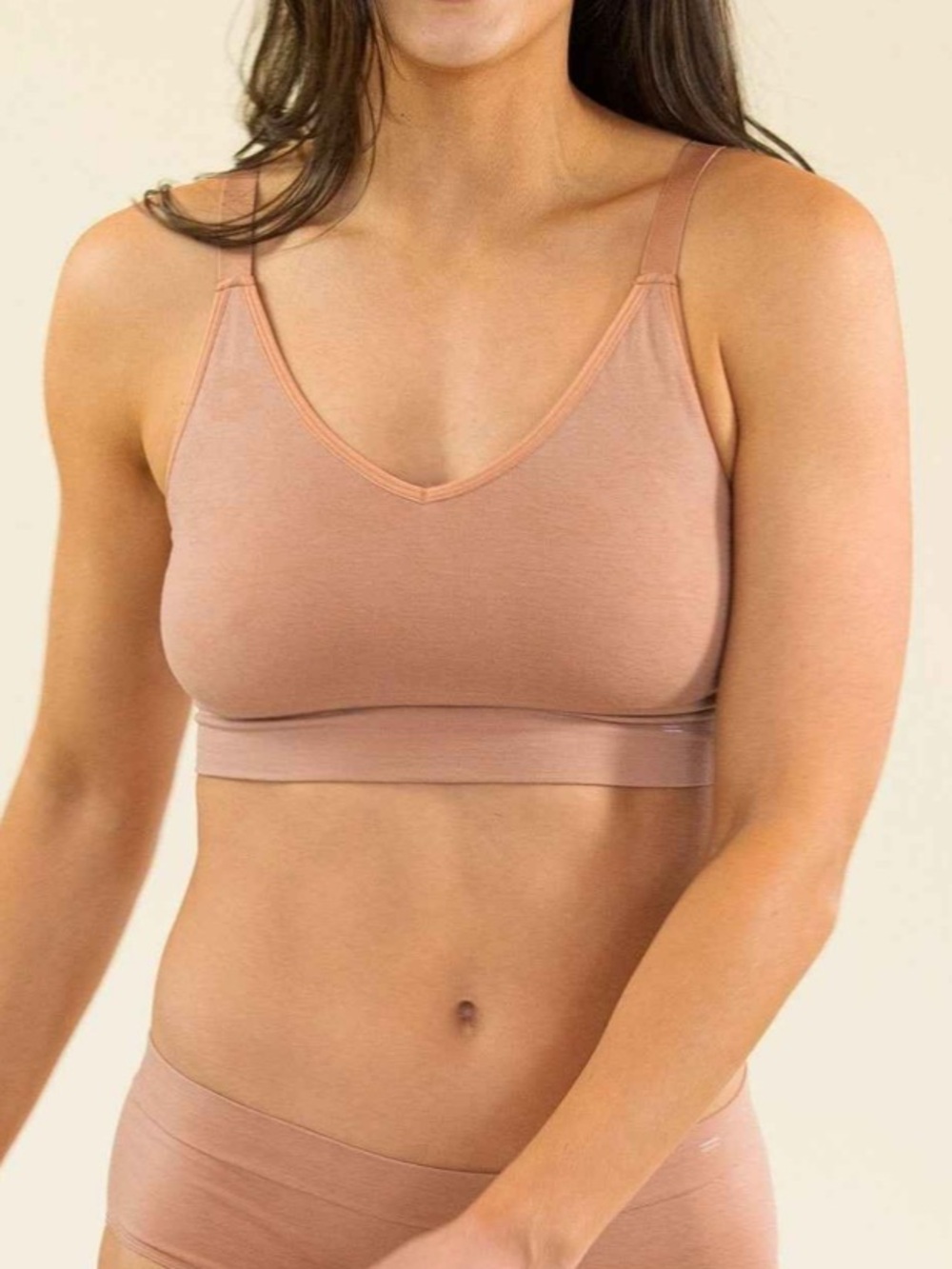 Branwyn Warm Nude Essential Busty Bra Medium - Picture 2 of 6
